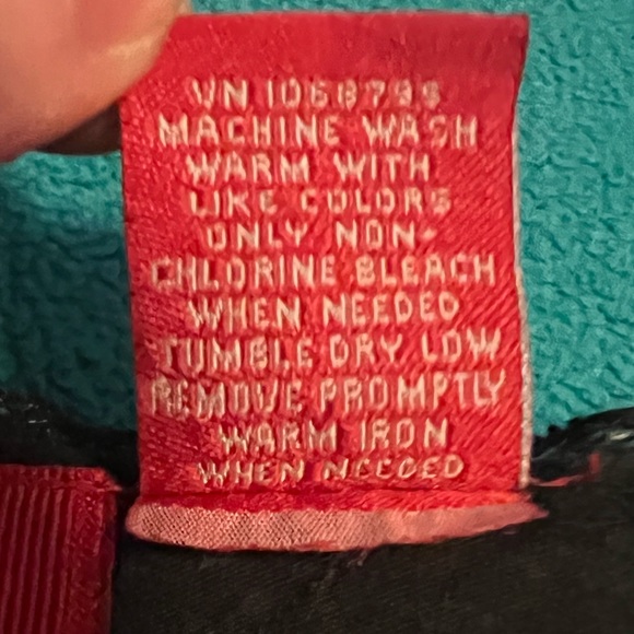 Mossimo black lace trimmed v-neck - Picture 6 of 6